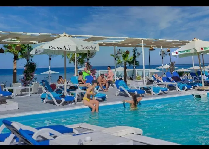 Selena Bay Apartmanhotel 2*
